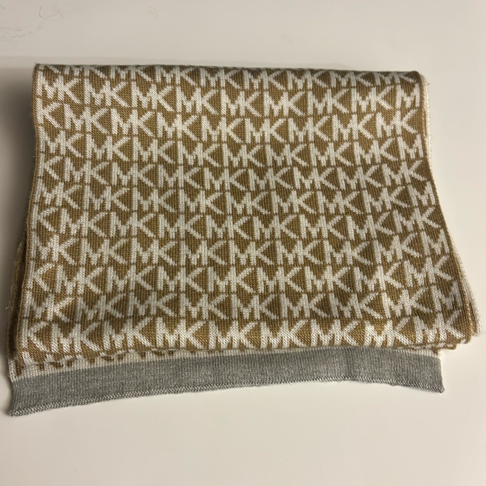 Michael Kors scarf goldish brown and white with grey border at bottom NWOT